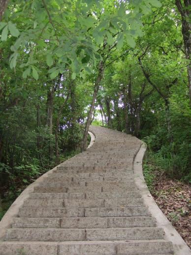 (上山路)